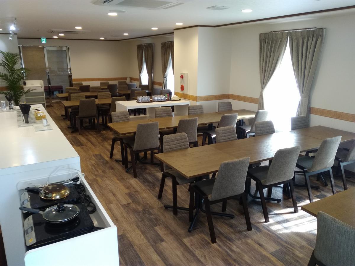Hotel Quartz Shin-Осака Екстериор снимка